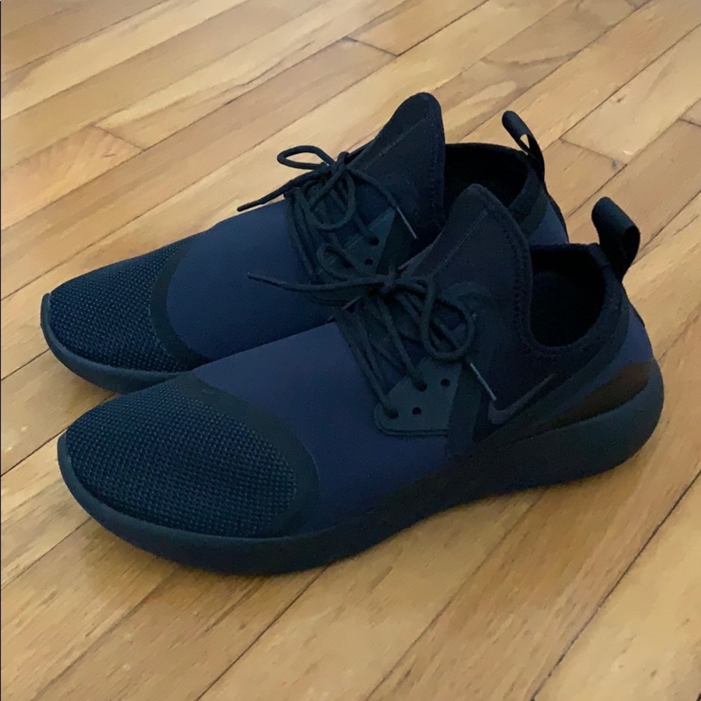 Nike Lunarcharge Men’s Size 13 NWOT